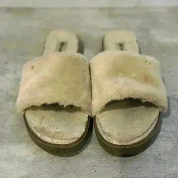 Anne Klein Faux Fur Slippers - Picture 4 of 7